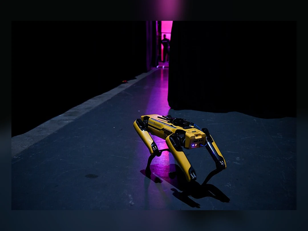 Web Summit 2019に展示されたBoston DynamicsのSpotMini